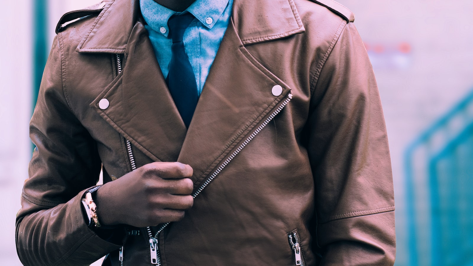 Fashion Hacks for Confidence: Dressing to Feel Your Best