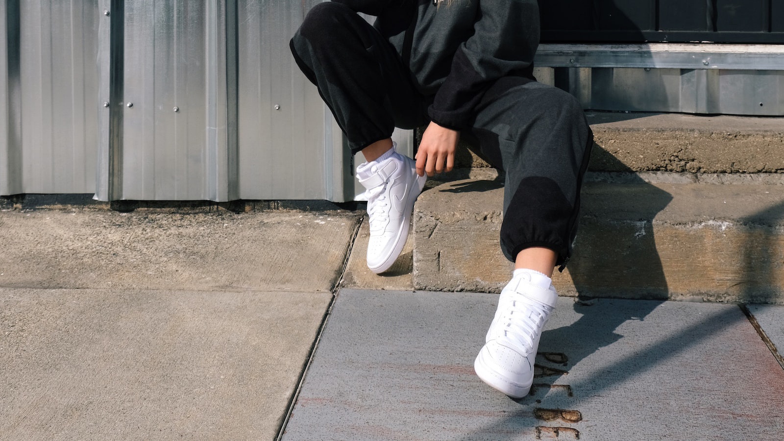 The Influence of Music Festivals on Fashion Trends and Subcultures